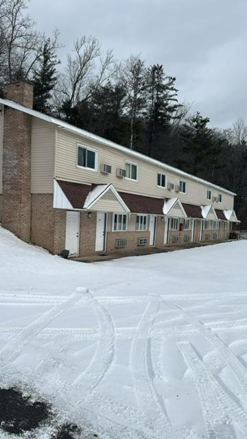 Economy Inn Alfred Экстерьер фото