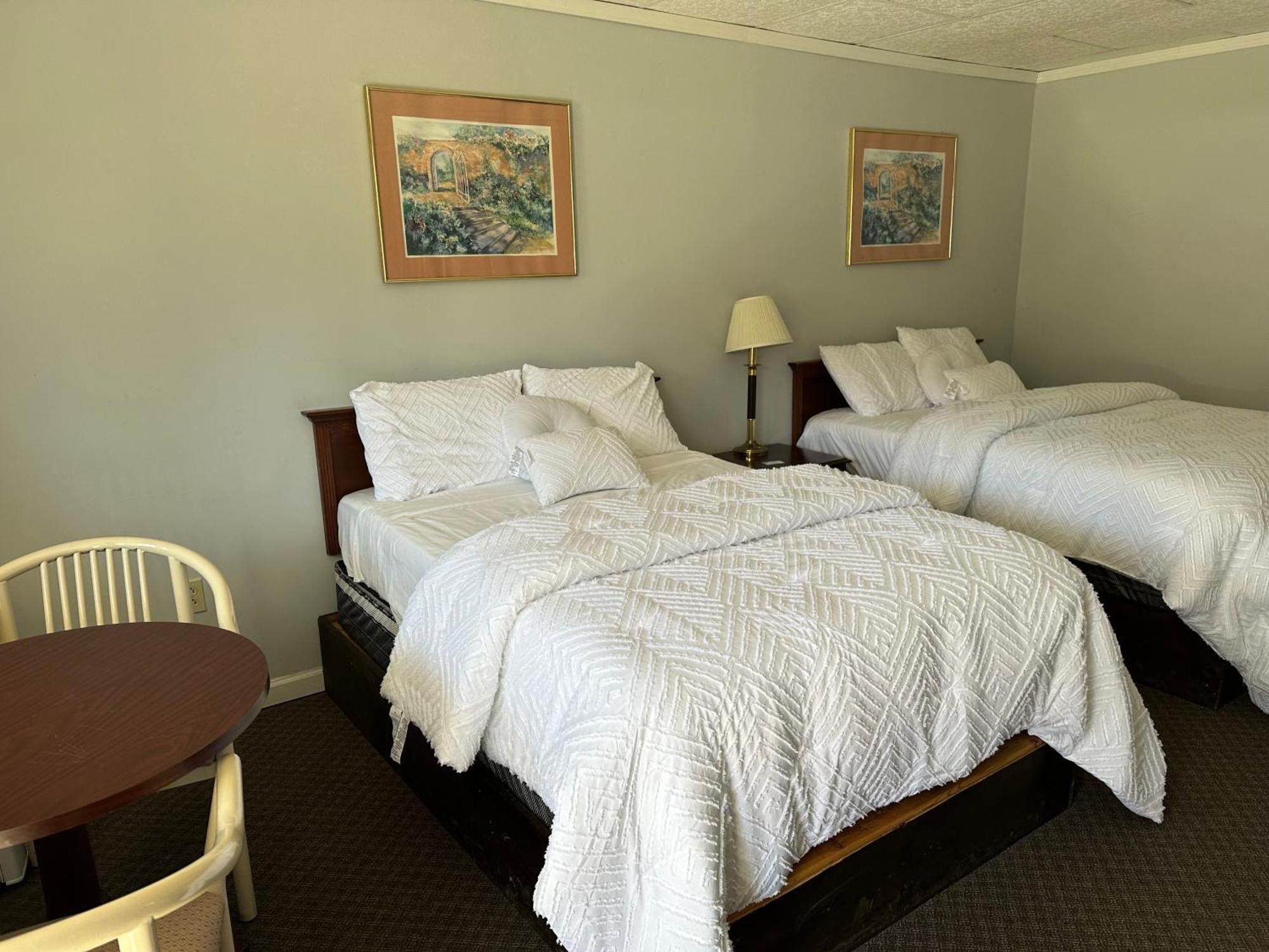 Economy Inn Alfred Экстерьер фото