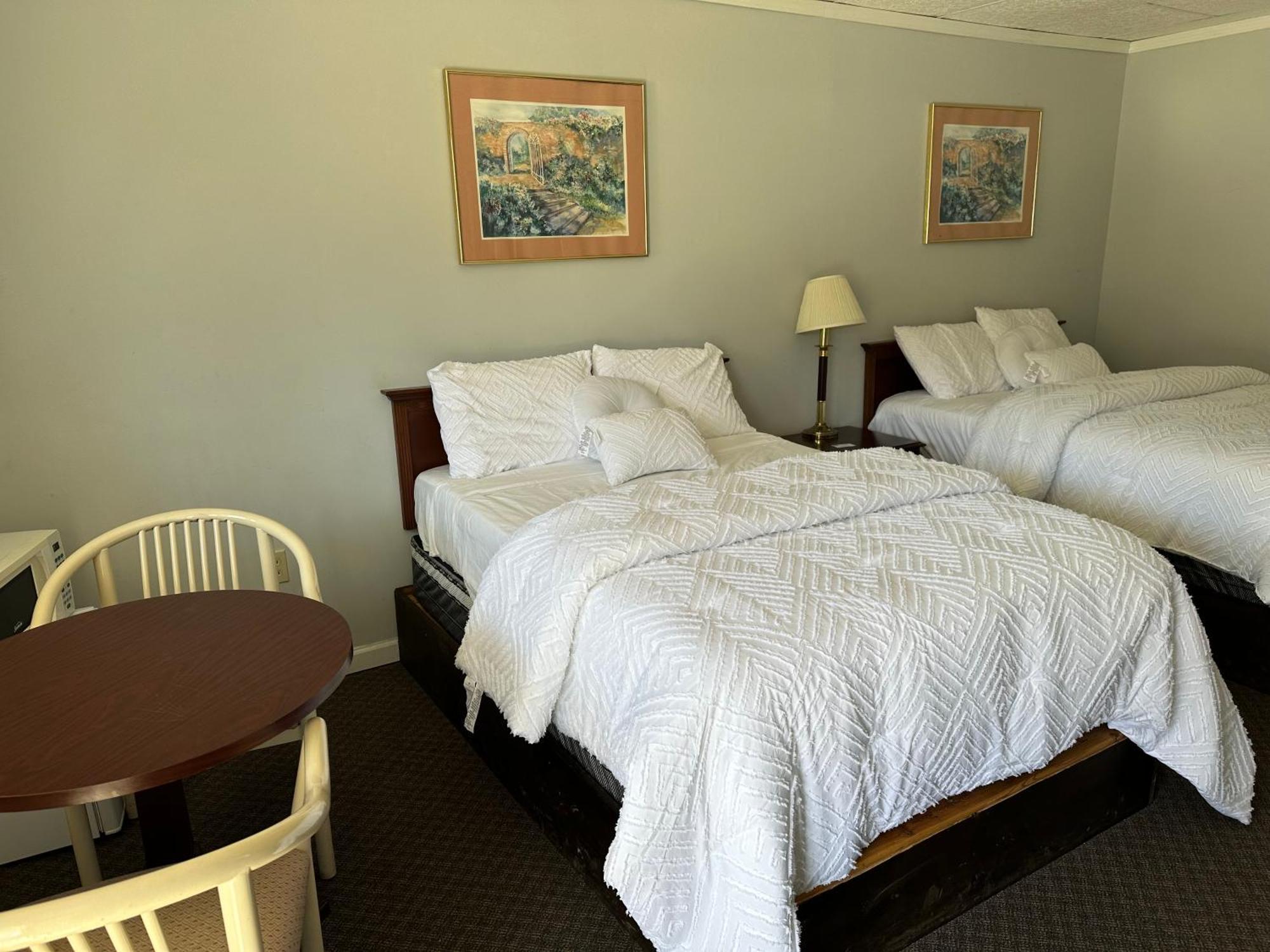Economy Inn Alfred Экстерьер фото