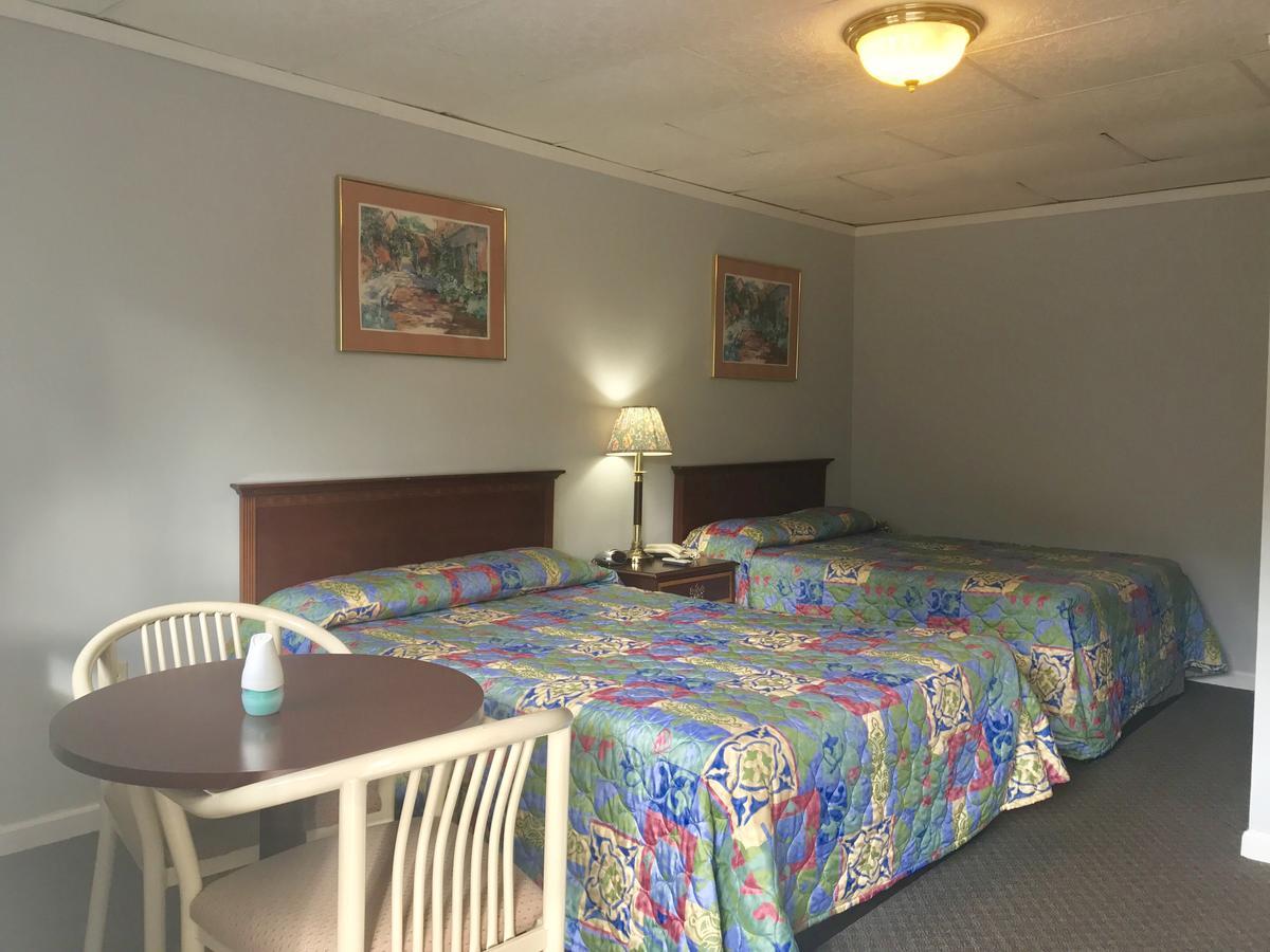 Economy Inn Alfred Экстерьер фото