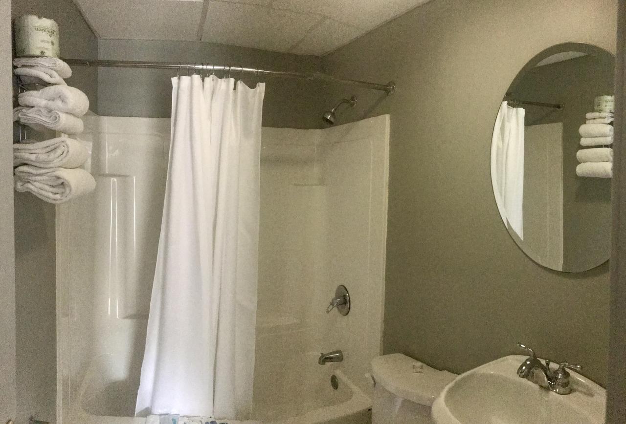 Economy Inn Alfred Экстерьер фото